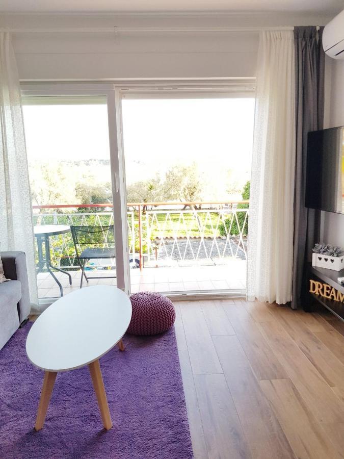 Apartman Luka Novigrad Istria エクステリア 写真